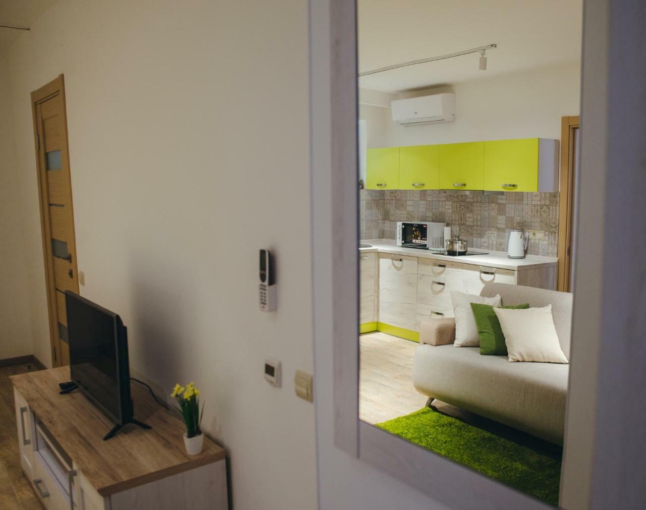 Ferienwohnung Комфортная Апарт-Студия Silena С 2 Спальнями Uschhorod Exterior foto